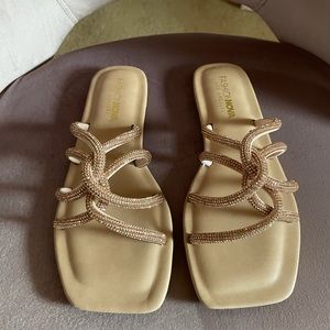 NWT Fashion Nova rose gold rhinestone sandals